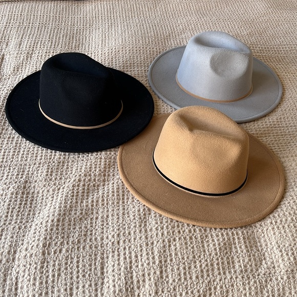 Hat bundle - Picture 3 of 3